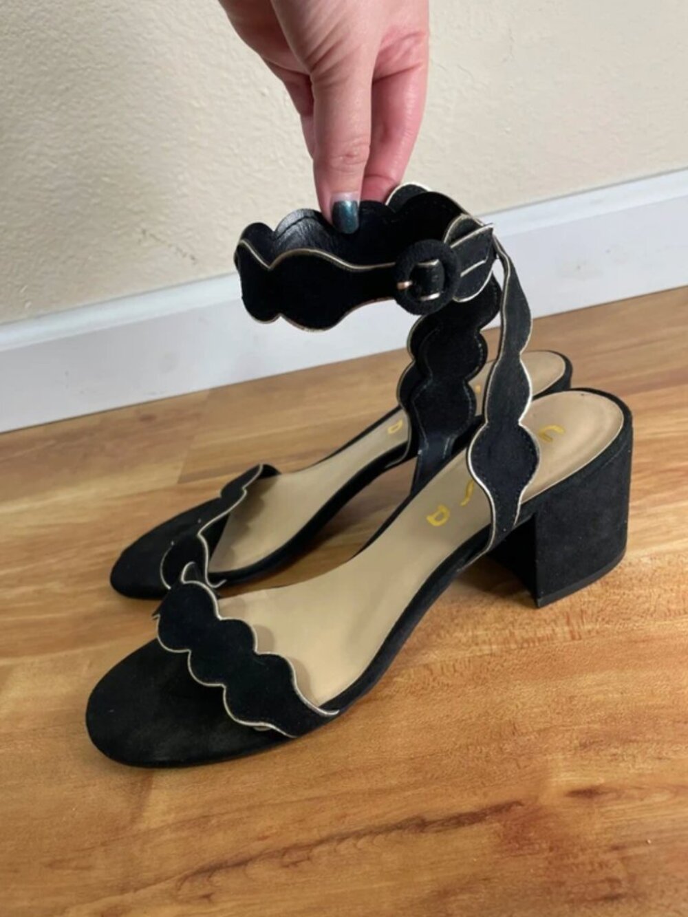 Unisa Black Suede Block Heels (8.5)
